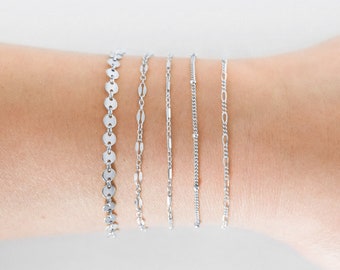 Pulseira delicada de prata / Pulseira de prata de lei / Pulseira de prata para usar em camadas / Pulseira fina de prata / Pulseira para o dia a dia / Joias minimalistas