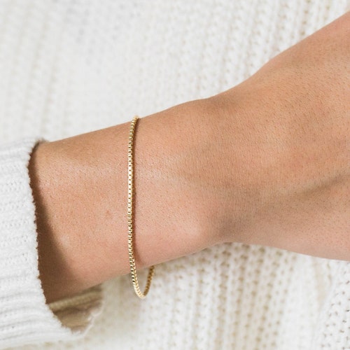 Everyday gold bracelet Clearance