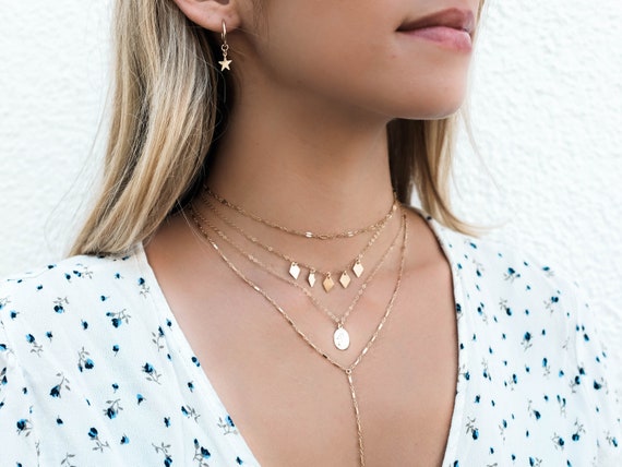 Everyday choker necklace deals