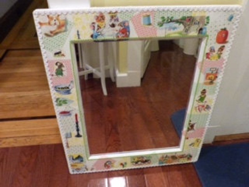 childrens wall mirror