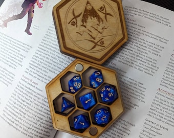 Handmade Ranger Themed Wooden Dicebox for 7 Polyhedral Dice--multiple colors/styles available, dice upgrade