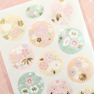 Parelmoer pastelbloemstickers, elegant glanzend goudfolie - stickervel - gemaakt in Japan