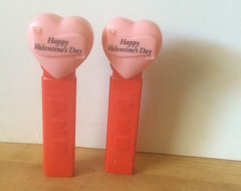 Vintage Pez Dispensers | No feet Valentine Pez |