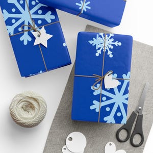 Snowflake Wrapping Paper, Christmas Gift Wrap, Holiday Packaging, Festive Present Decoration, Winter Seasonal Craft Supplies