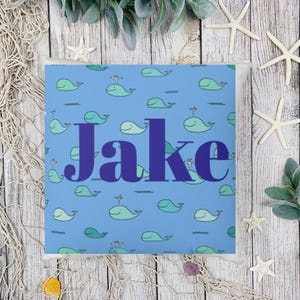 Almofada personalizada de baleia: decoração com tema náutico e oceano