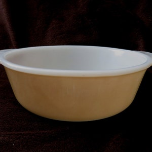 FIRE KING Peach Luster 2 Qt Round Casserole DISH Pan Handles Quart Vintage Baking Oven Fire-King Shimmer Shiny Memory Home Kitchen Grandma