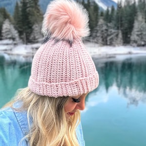 Crochet Hat Pattern- Crochet Ribbed Hat- Beginner Friendly Crochet Hat- Crochet Winter Hat- Crochet Beanie Pattern- Crochet Pattern PDF