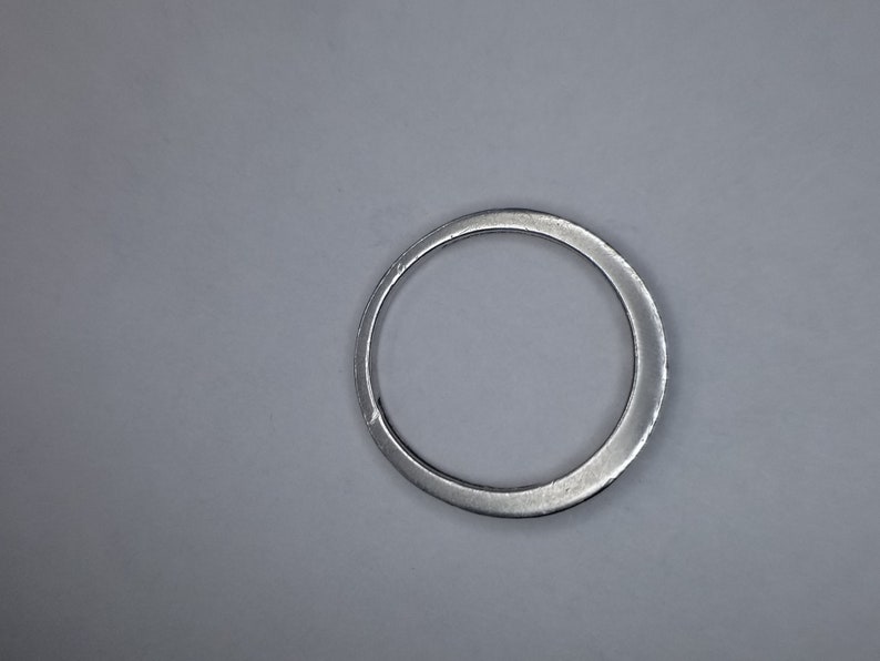 vintage jewelry US size 7 sterling silver jewelry Gorgeous sterling silver stack-able ring with a diamond accent
