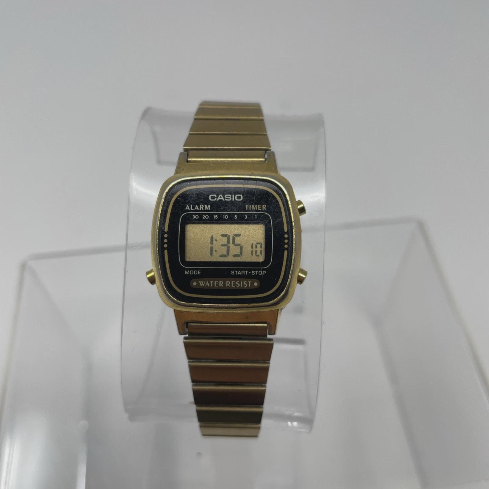 Casio LA670W Women Digital Watch Stainless Steel Vintage Style LA670WGA-1 | Gold Metal Vintage Watch | CASIO main image 4