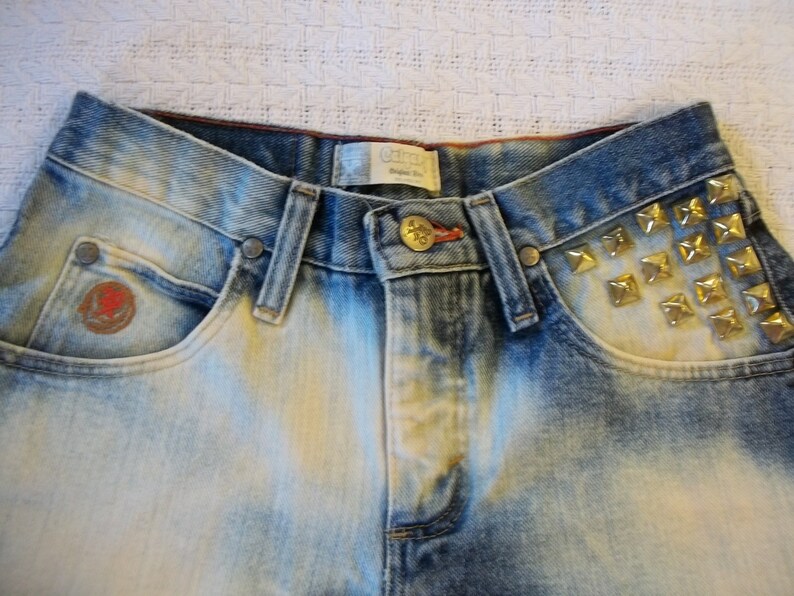 25 plus Waist Vintage 80s-90s HighWaist Acid Washed Brass Studded Wrangler Calgery Jeans Cut Off Shorts XSmall