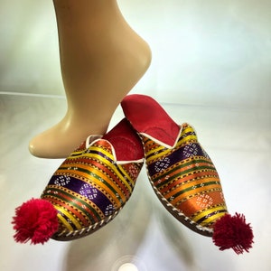 Ethnic Slippers Colorful Woven Fabric Pointy Toe