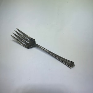 Salad Fork 1881 Rogers A1 Antique Flatware Kitchen Collectibles