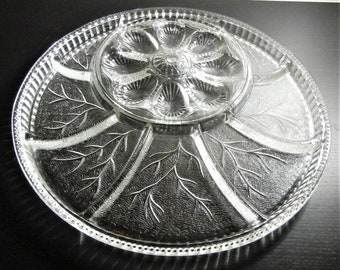 Vintage Party Platter Indiana Glass Pebble Leaf Clear Glass Divided Relish Deviled Egg Platter Snack Hors d'oeuvres Plate
