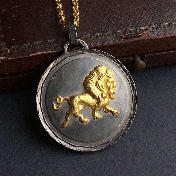 Leo Zodiac Sign Medallion