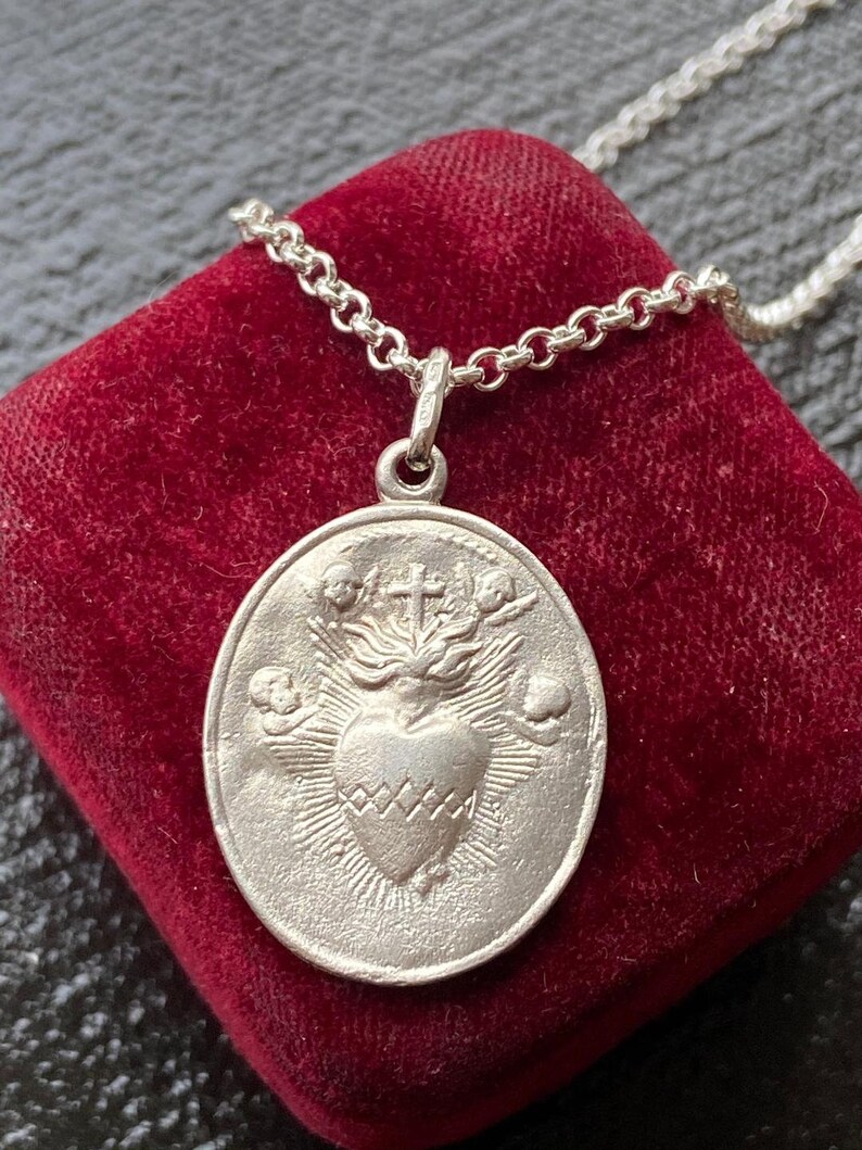 Sacred Heart Medal Necklace Sterling Silver Catholic Jewelry Etsy