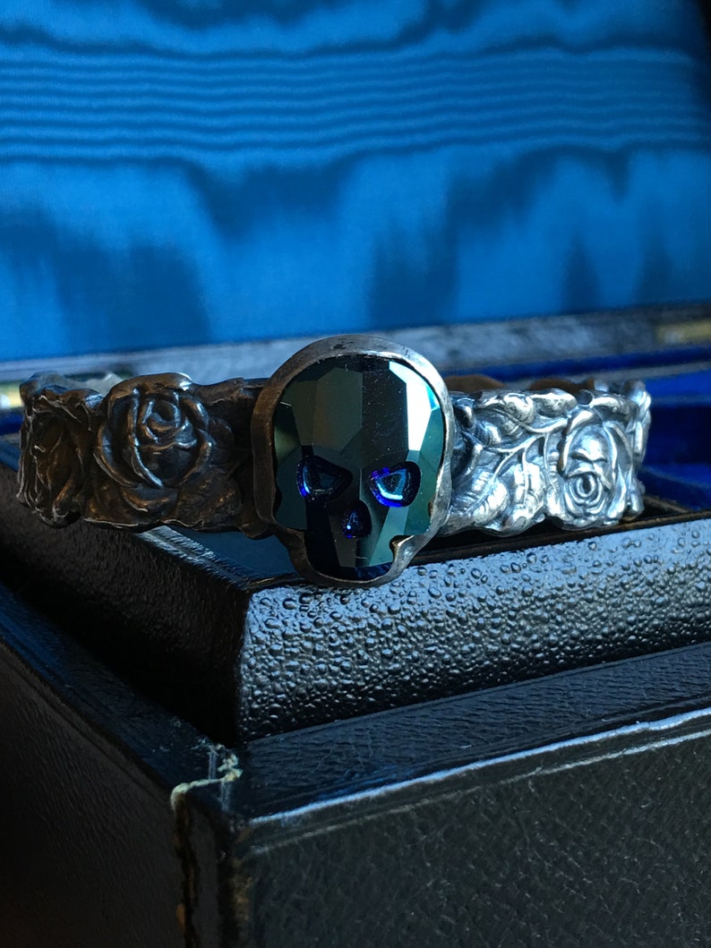 Skull Bracelet with Rosebuds