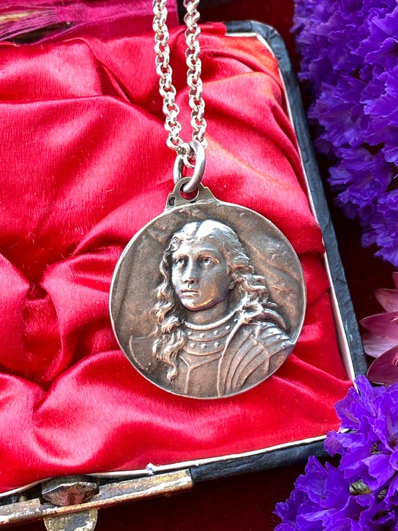 Saint Joan Pendant, Antique French Religious Medal