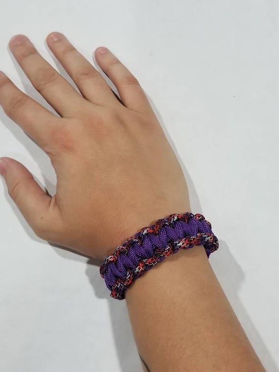 women's survival bracelet