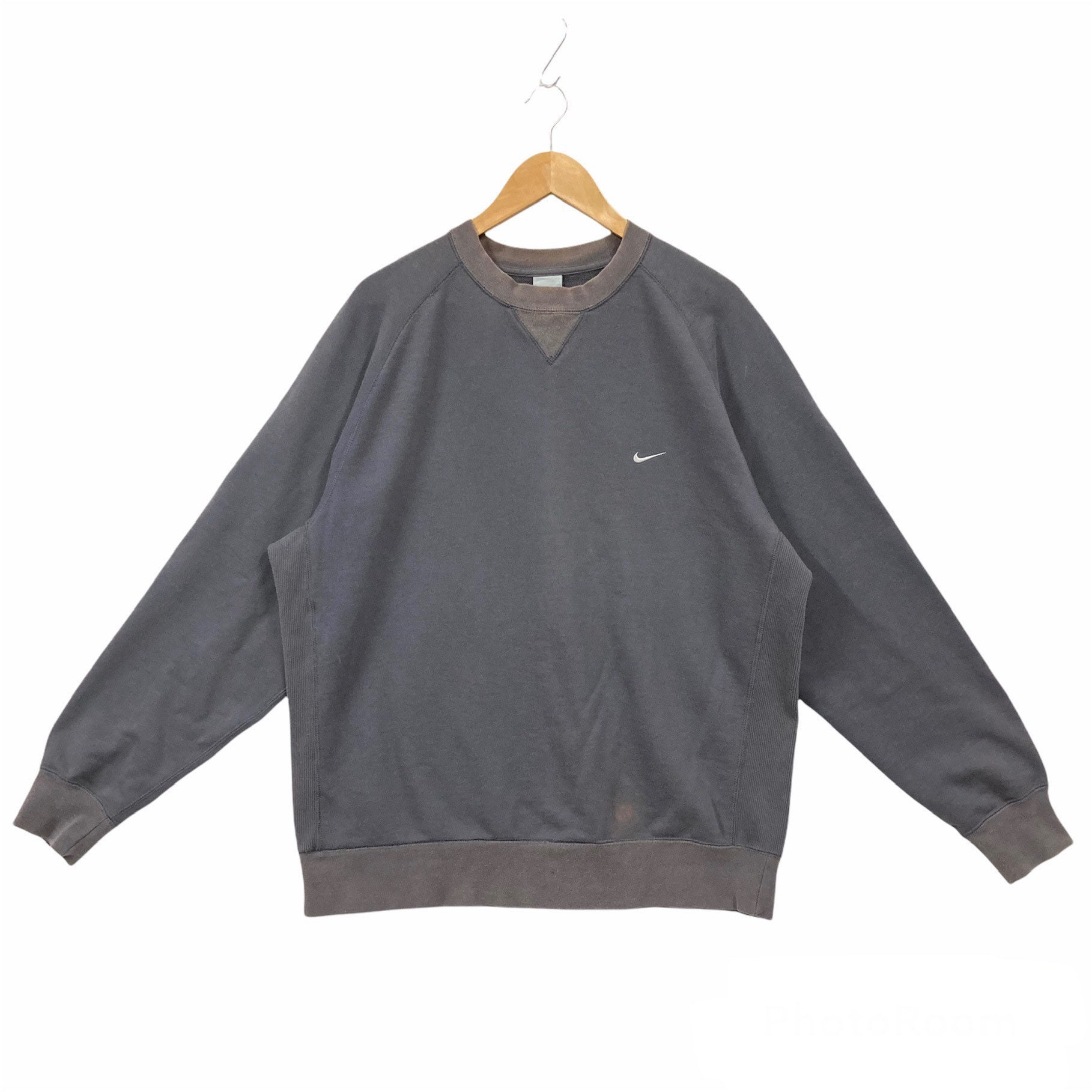 Y2K Vintage Nike Sweatshirt Nike Crewneck Nike Swoosh Y2K Vintage Nike Sweatshirt Nike Crewneck Nike Swoosh