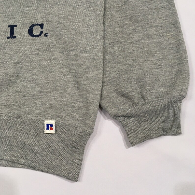 t shirt h