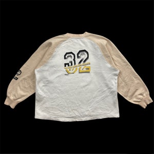 Bluza Zippo Sweter Zippo Bluza Zippo z okrągłym dekoltem Zippo 32 Zapalniczka Zippo Numer 32 Magazynek Zippo Logo Haft Biały Duży