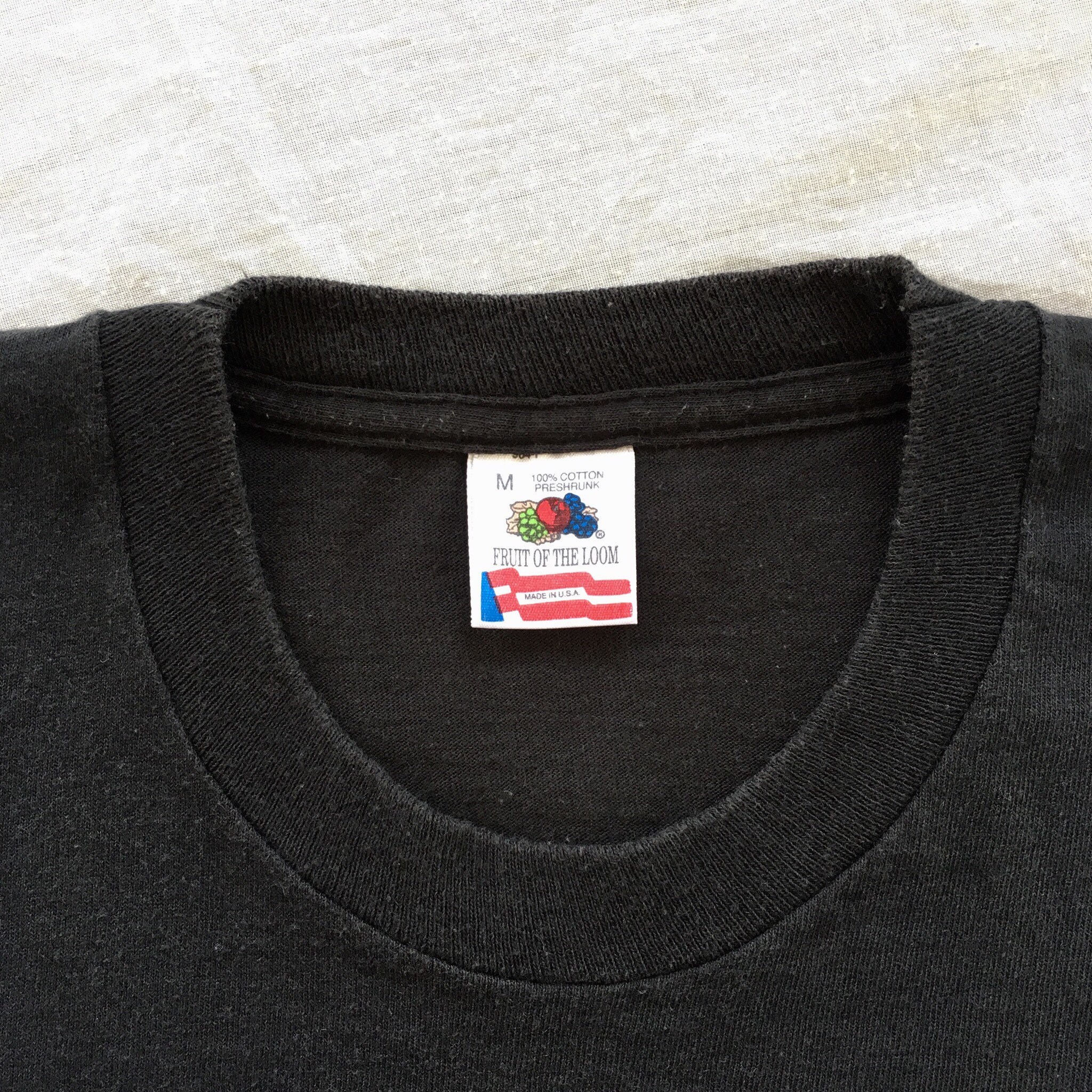 トップス 90s VINTAGE FRUIT OF THE LOOM NEWYORK Vintage 90s New York Fruit of the Loom Boxy Fit Distressed