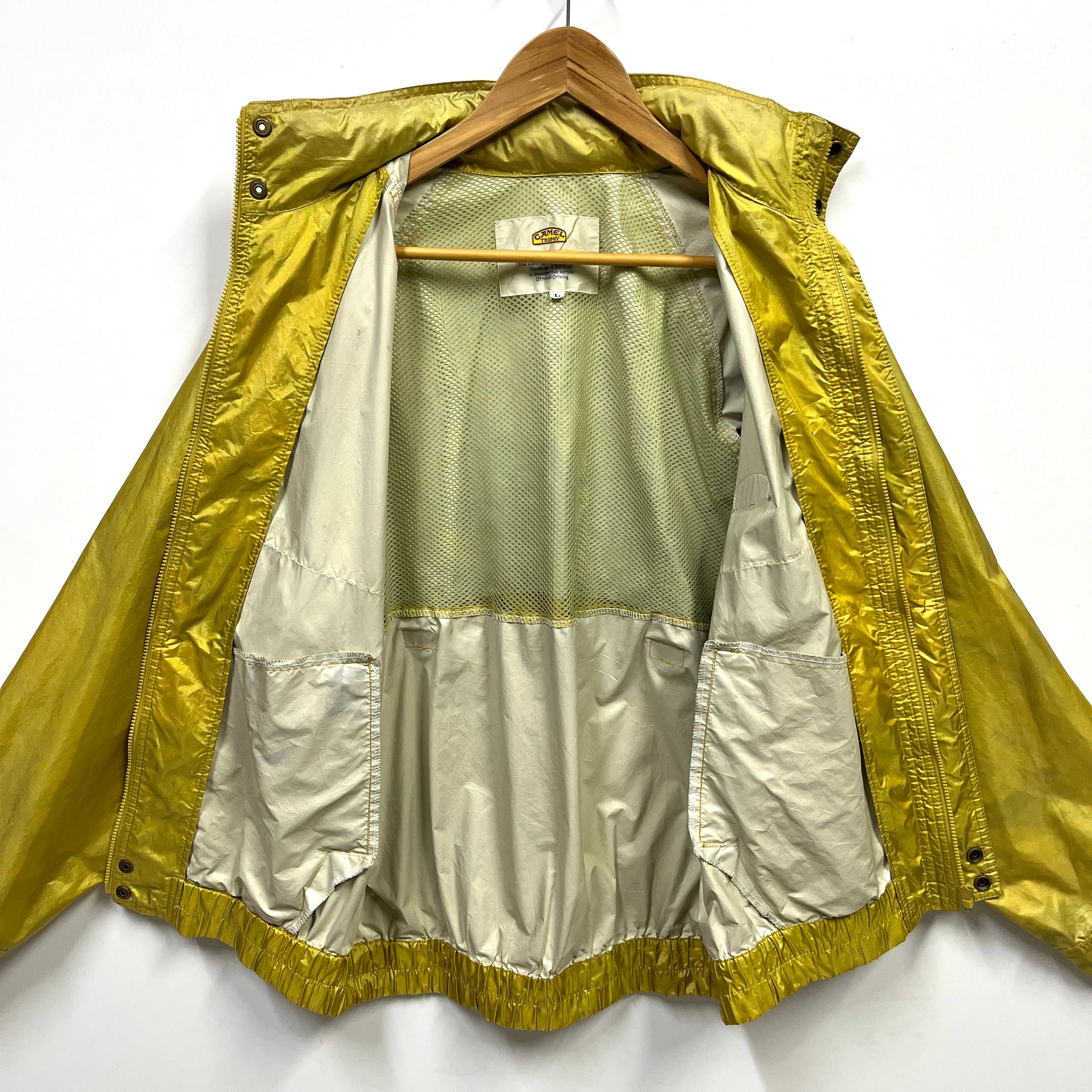 ジャケット・アウター 80s CAMEL TROPHY A-2 real leatherblouson Vintage 90s Camel Trophy Windbreaker Raincoat Jacket off