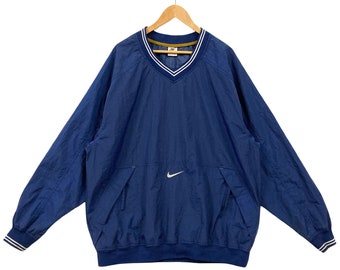 retro pullover windbreaker