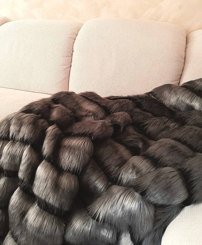 Long haired Faux Fur Blanket, quality fur Throw, Vegan fur bedspread, bed sofa throw with Quilted lining, natural Feel Blanket, 100% VEGAN image 1