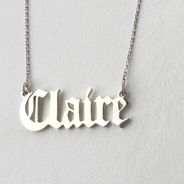 Gepersonaliseerde oud Engelse lettertype naam ketting gotische naam Sterling zilveren naam ketting jubileum-verjaardagscadeau meisje bruidsmeisjes bruiloft