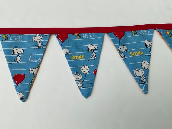 Snoopy & Friends blue fabric bunting
