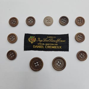 Daniel Cremieux Brown Swirl Blazer Buttons Set of 11 Loro Piana Fabric Label