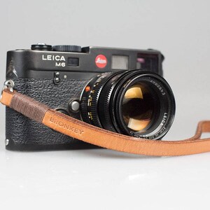 BRONKEY - Leather Camera wrist Strap for compact and mirrorless cameras like Nikon, Canon, Leica, Fuji, Sony, Olympus, Pentax, fujifilm ...