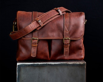 Handmade Leather Camera Bag – Crossbody Messenger for DSLR, Mirrorless & Film Cameras – Fits Canon, Leica, Nikon, Fuji + Laptops