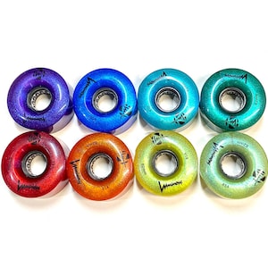 85A レインボーセット プロフェッショナル染色 発光ライトアップローラースケートホイール 8個セット