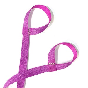 ROLLERSTUFF Fuchsia Glitter Adjustable Roller Skate Leash