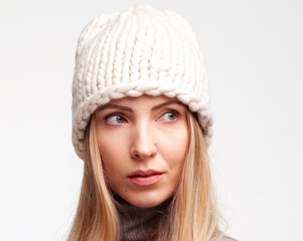 Bonnet en grosse maille - Bonnet d'hiver tricoté à la main pour femme - Joli bonnet fait main pour femme - Bonnet en laine