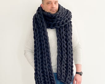 Oversized chunky knit mens scarf - Big wool knitted scarf - Bulky winter scarf - Gift for him