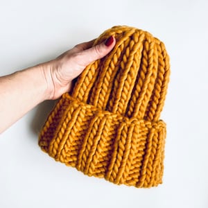 Chunky knit beanie hat - Knitted beanies and hats - Giftable accessories