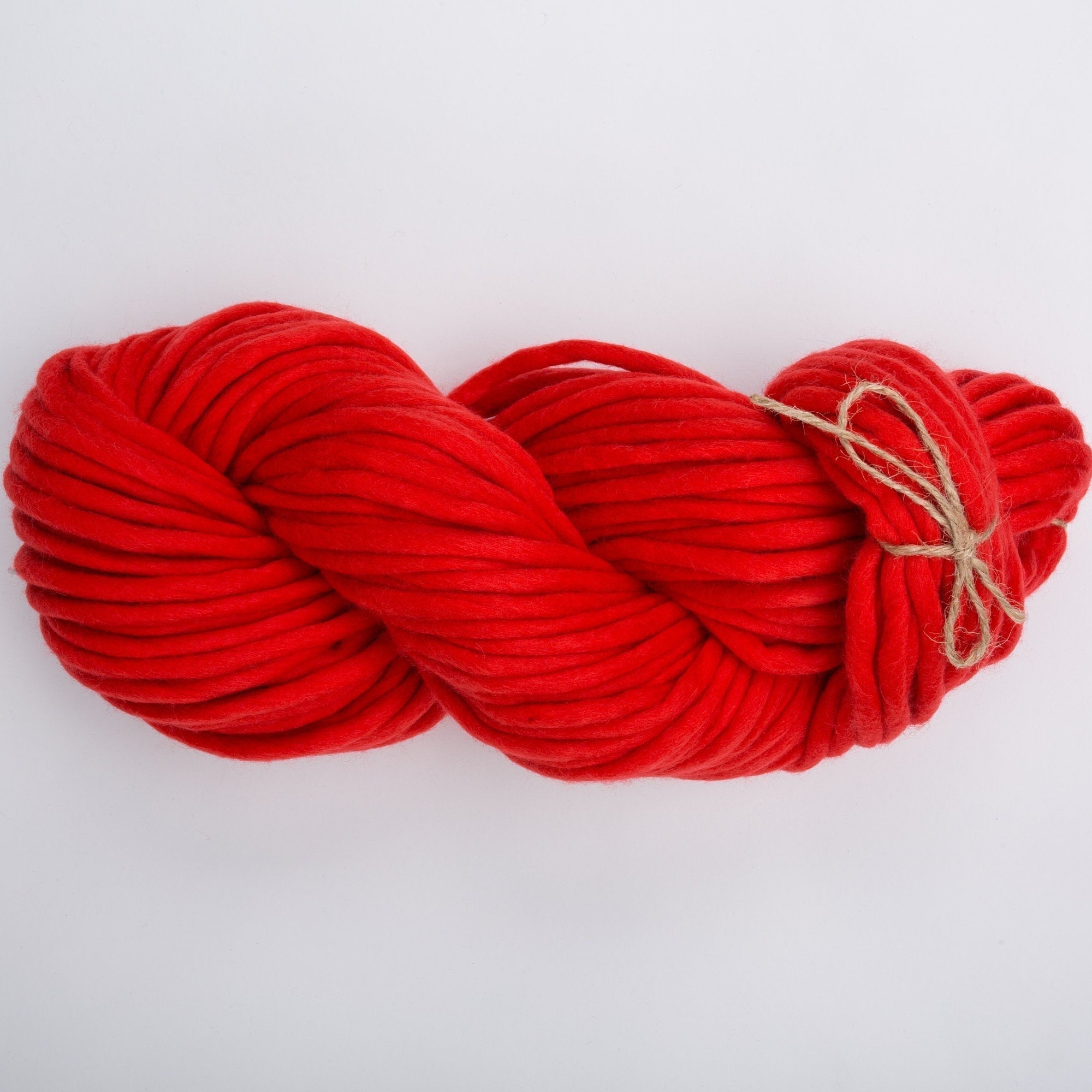 Chunky yarn Bright red yarn Super bulky yarn Thick wool | Etsy