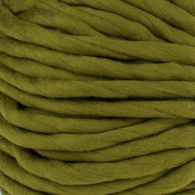 Olive Green Jumbo Wool 300g Chunky Yarn Bulky Merino Yarn Etsy