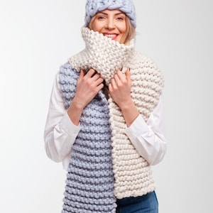 Chunky scarf knitting kit beginner Bulky knit scarf kit Color block scarf knitting set DIY kit knitters gifts image 1