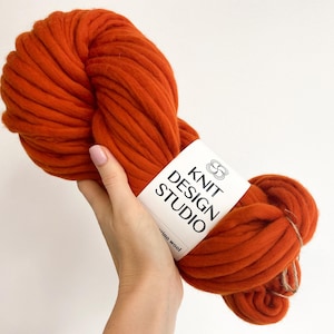 Super chunky merino yarn – Soft chunky wool for blankets & scarves – Jumbo roving yarn – Orange thick pure wool knitting yarn