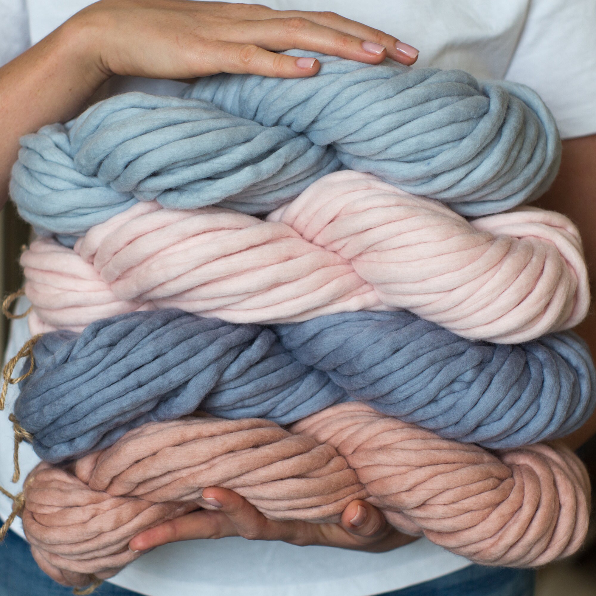 Thick wool Light pink yarn Jumbo wool yarn Giant merino Etsy