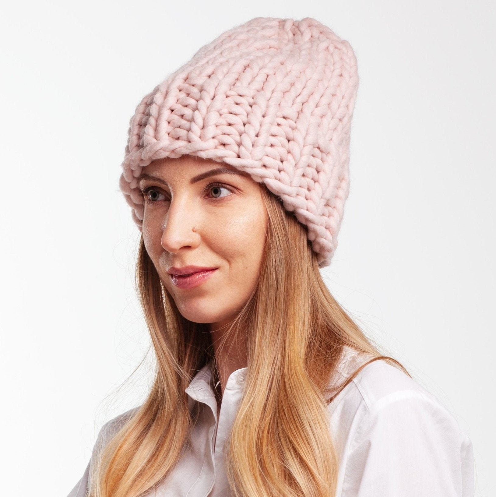 Casual Female Warm Knitted Hats Women Fashion Winter hat Chunky Bulky Knit Handmade Soft caps Hats Casual Female Warm Knitted Hats Women Fashion Winter hat Chunky Bulky Knit Handmade Soft caps Hats