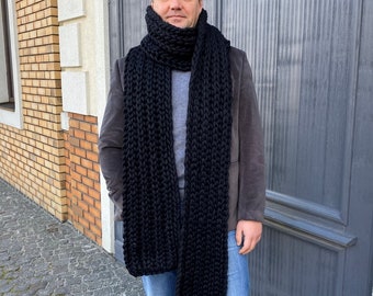 Extra long mens scarf - Handmade chunky knit scarf for men - Soft oversized scarves - Winter gifts for boyfriend