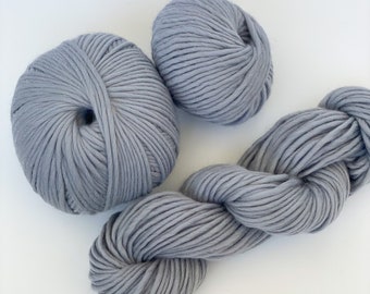 Grey bulky yarn - Bulky weight wool yarn - Bulky merino yarn