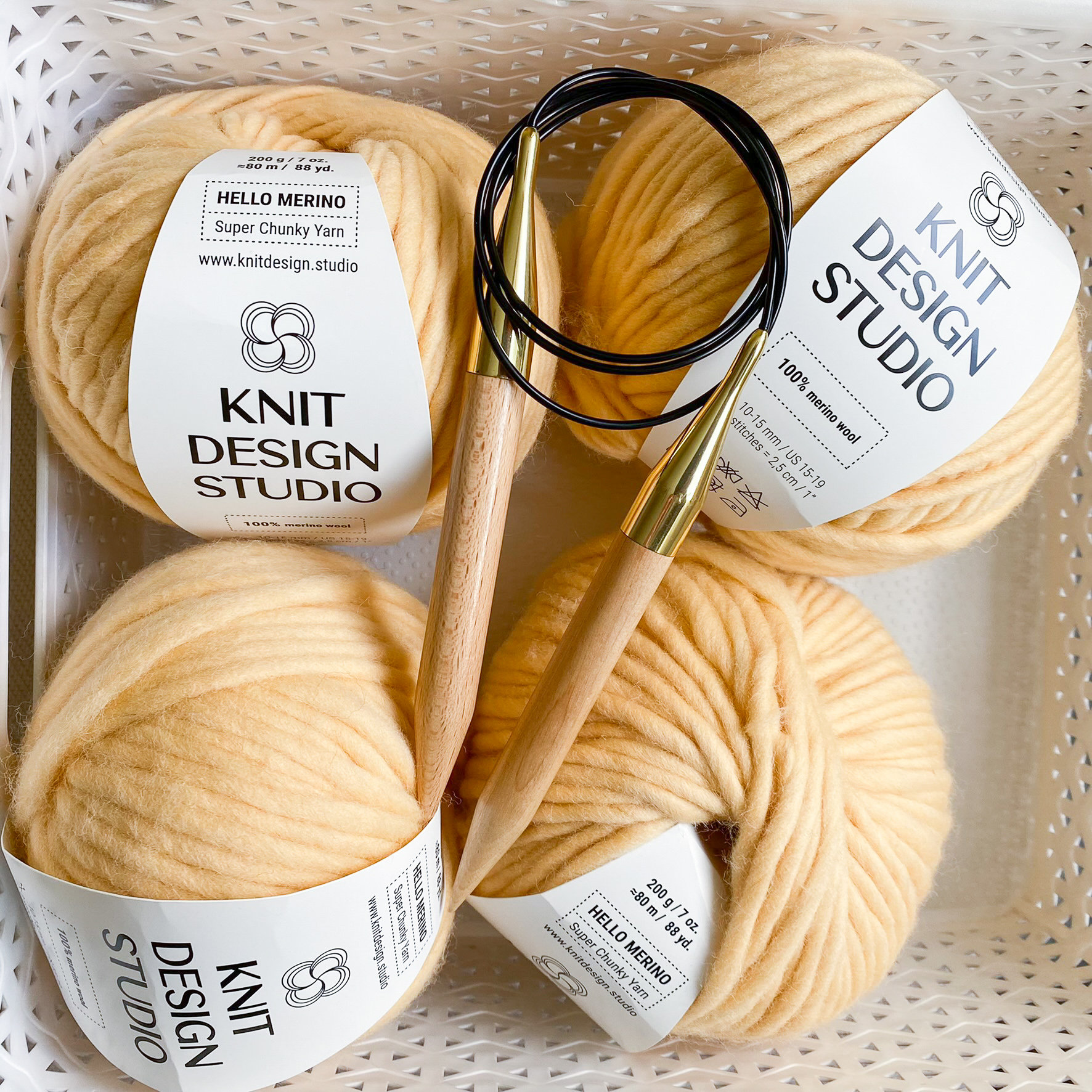 CHUNKY YARN – CHUNKY WOOL STUDIO