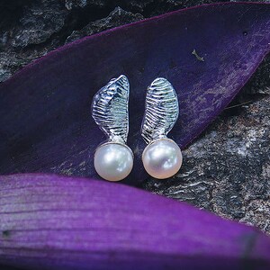 Pearl Stud Earrings, Bridesmaid Gift, Jewelry for Mom, Bridal Jewelry, Pearl Jewelry, Sterling Silver Pearl Earrings, Anniversary Gift