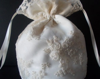 Ivory embroidered tulle and ivory satin dolly bag. Ribbon drawstring, wrist purse, wedding bag for bride/bridesmaid/prom. Bridal UK Seller